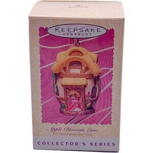1996 Hallmark Keepsake Easter Ornament Apple Blossom Lane #2 in Box